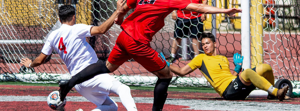 学生アスリートとして広がる男子サッカー留学の進路