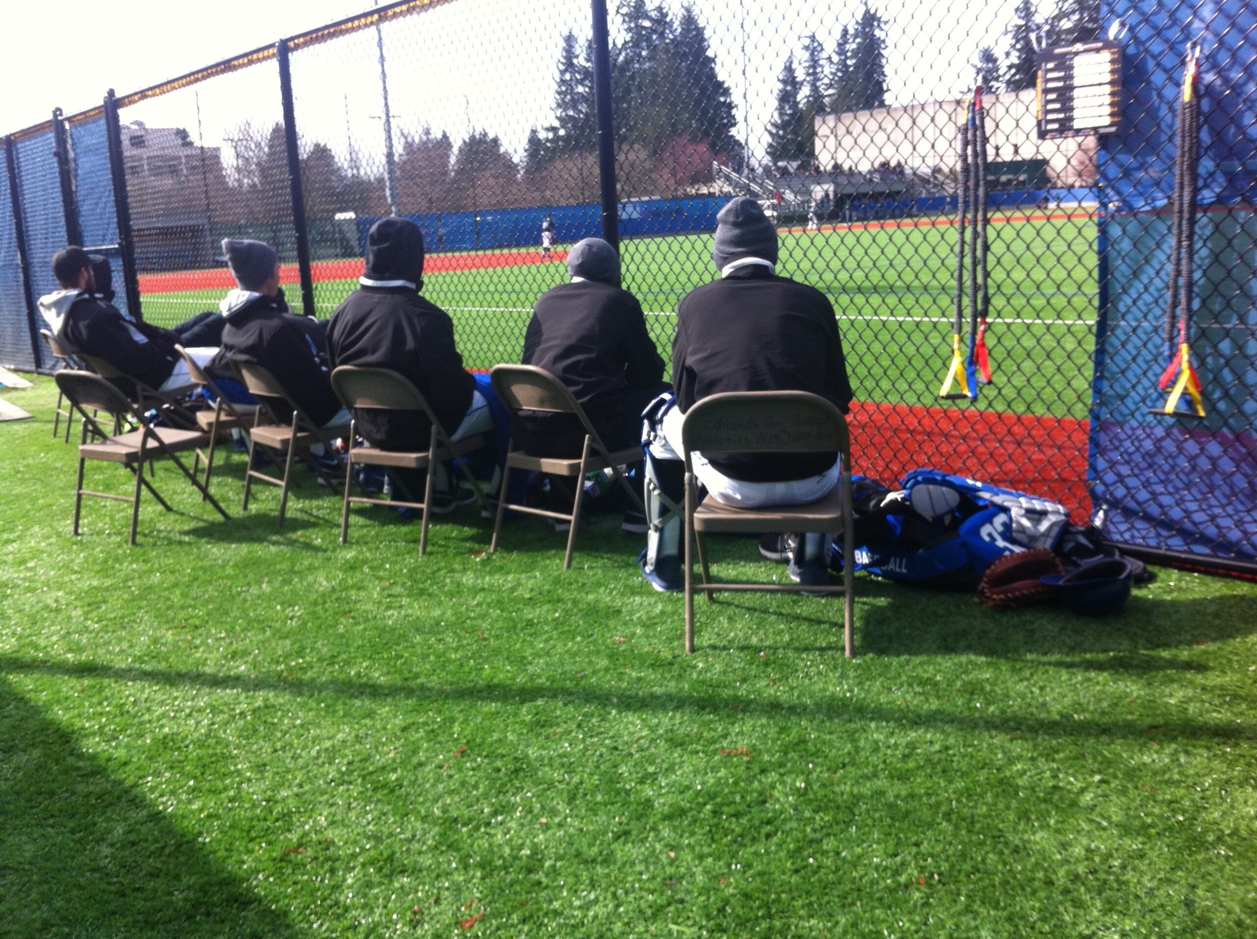 アメリカ大学野球の試合中にブルペンから撮影したチームメートの写真